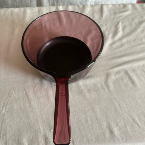 VINTAGE 1.5 QT VISION CORNING CRANBERRY PURPLE GLASS POT USA - Picture 11 of 12